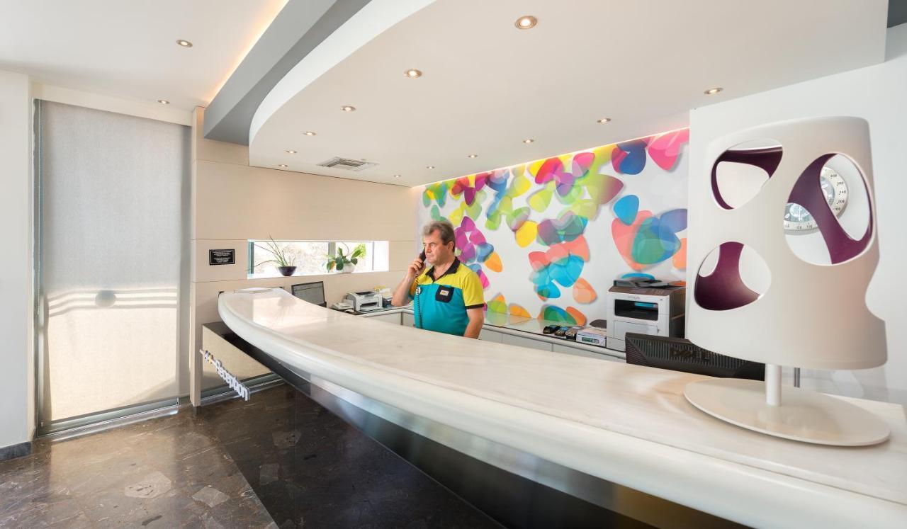 Hotel Semiramis 4*